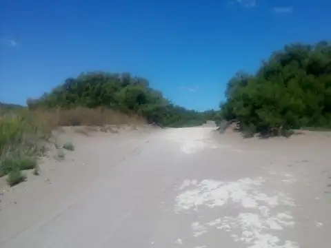 Terreno en Reta frente al mar - 430 m2 - Con escritura