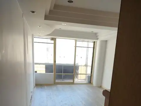 Oficina en Venta al Este