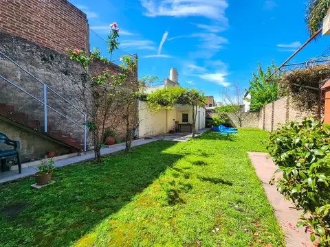 Departamento PH 3 amb c/jardin y Parrilla   Local Comercial