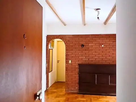 VENTA DPTO 2 AMB EN CHACARITA 