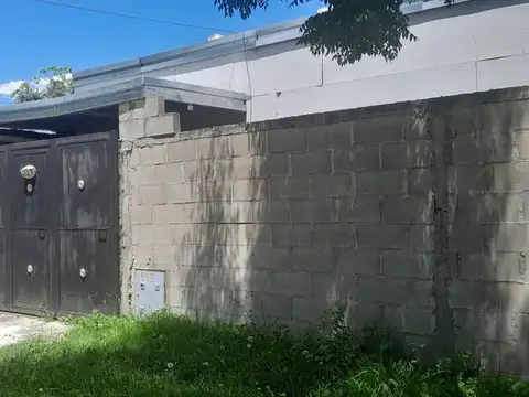 Terreno en Venta en Luis Guillon, USD 65.000
