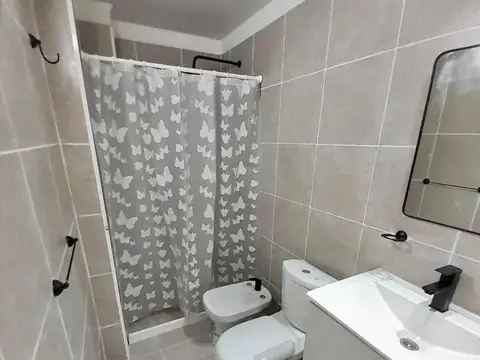 CASA DE 2 DORMITORIOS   2 MONOAMBIENTES INDEPENDIENTES – ECHESORTU