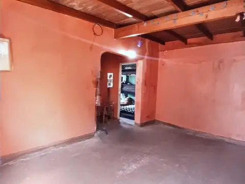 VENTA CASA 3 AMBIENTES DEL VISO CON COCHERA