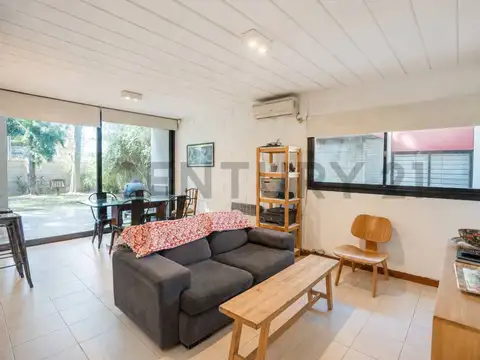 Dúplex en venta en Manuel B. Gonnet en complejo cerrado