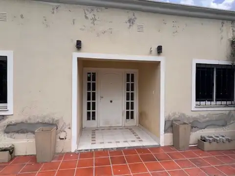 San Lorenzo. Manuel J. Castilla 400