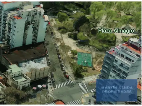 Importante Casa Sup Terreno 410 m² - Superficie Vendible Estimada 2.155 m²