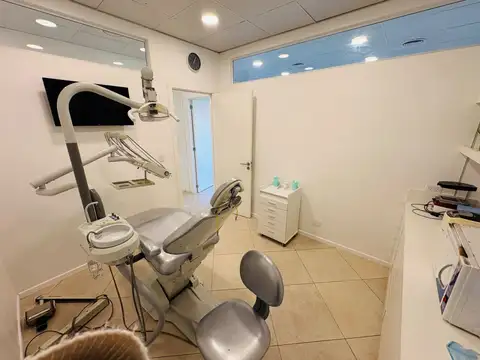 Oficina en Venta al Este