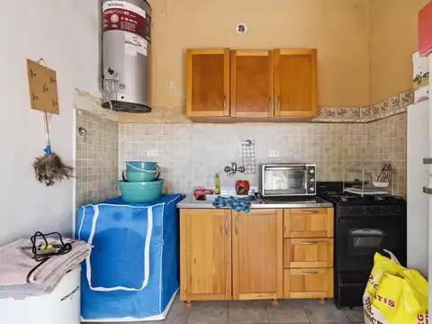 CASA 3 AMBIENTES VENTA TEMPERLEY PATIO COCHERA