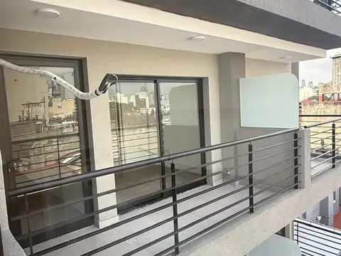 Departamento en Alquiler en Colegiales, $ 900.000