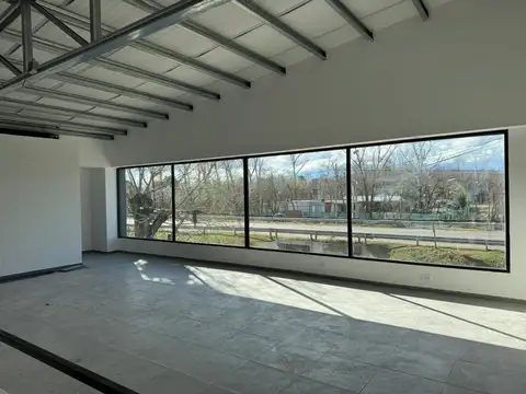 Local en Venta 1 año