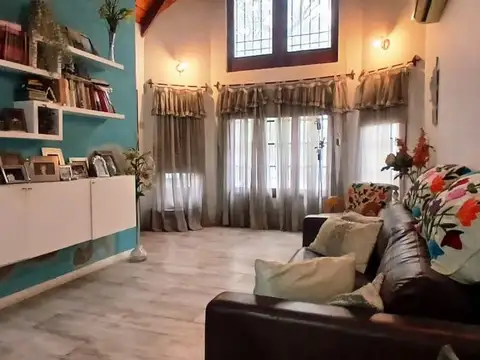 Casa en Venta en San Antonio De Padua, USD 150.000