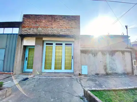 VENTA DE CASA APTA CREDITO / PARA INVERSIONISTAS