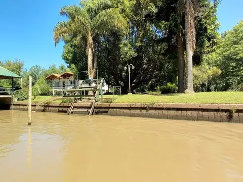 Casa  en Venta en Antequera, Zona Delta, Tigre
