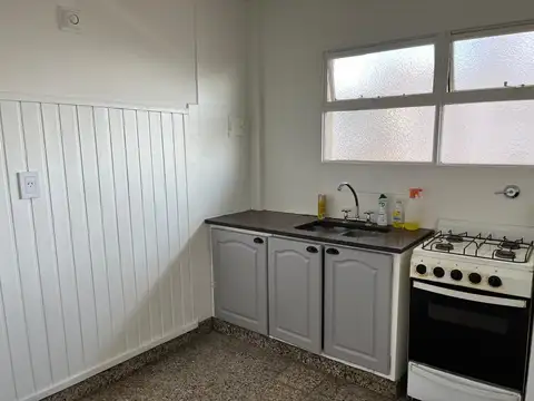 Departamento en Alquiler en Tapiales, $ 700.000