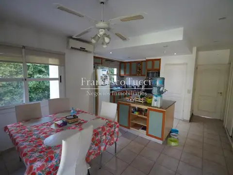 Casa en Alquiler Temporal en Campos De Alvarez, USD 4.000