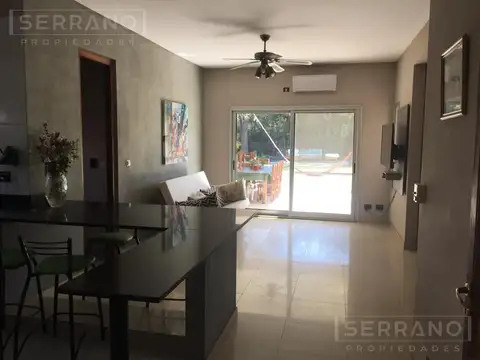 Casa 8 ambientes con 5 baños