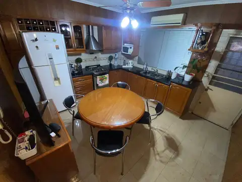 Depto Tipo Casa en Venta en Casanova Centro, USD 75.000