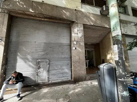 LOCAL DE 4 X25 MAS SOTANO Y ENTREPISO