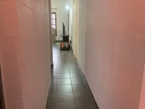 CASA VENTA ZONA SUR INTERSINDICAL 4 DORM 250 M2