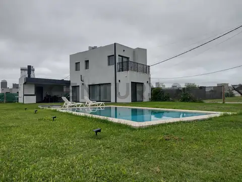 Venta casa en Ibarlucea
