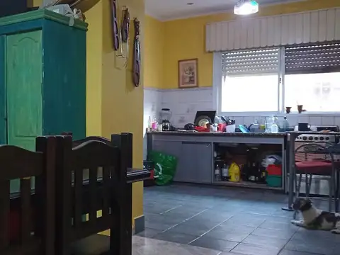 Depto Tipo Casa 3 ambientes con 1 baño