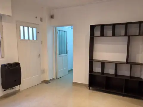 Depto Tipo Casa en Alquiler al Este
