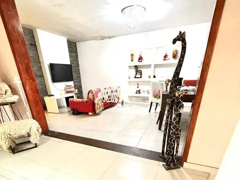 Casa en Venta en Adrogue, USD 170.000