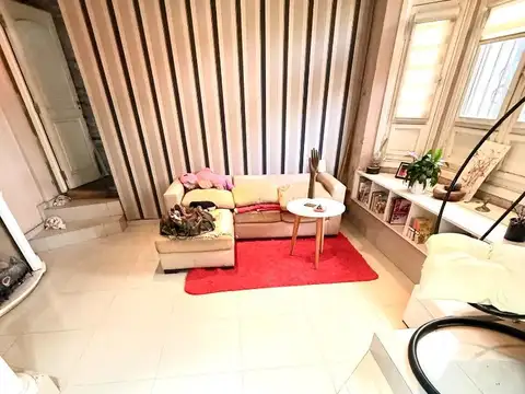 Casa en venta de 4 ambientes en Adrogué
