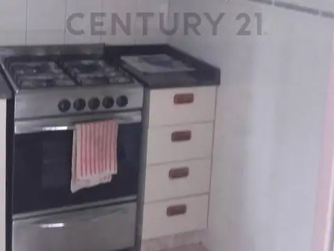 VENTA Departamento 2 Ambientes Belgrano Luminoso + Balcón EN NEGOCIACIÓN