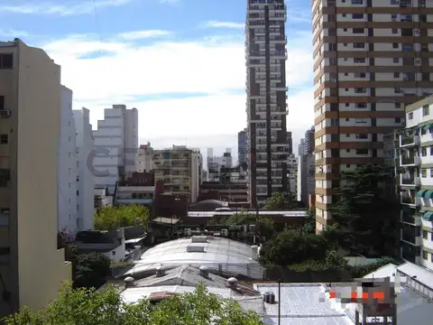 VENTA Departamento 2 Ambientes Belgrano Luminoso + Balcón EN NEGOCIACIÓN