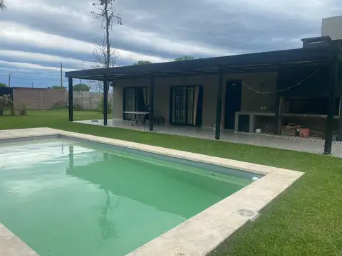 Quinta en Venta en Pontevedra, USD 120.000