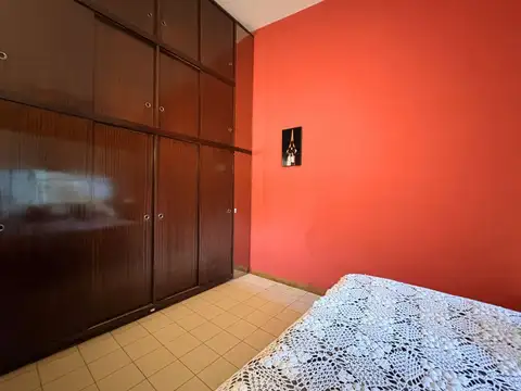 Casa 3 Amb en venta en Hurlingham c/Jardin y Depto