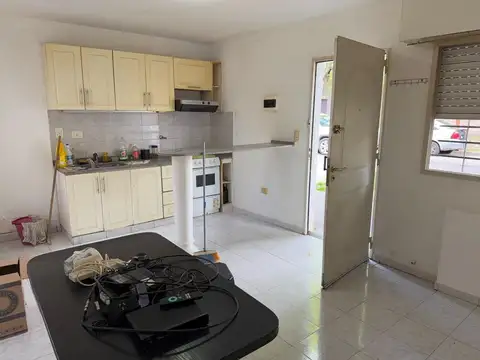 Depto Tipo Casa en Venta de 2 ambientes