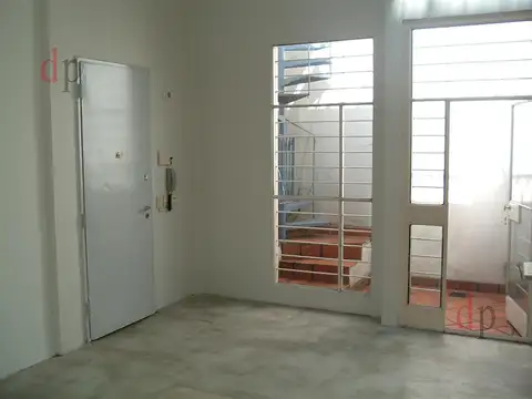 Depto Tipo Casa en Alquiler en Belgrano, $ 1.000.000
