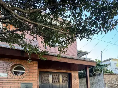 Venta casa 4 ambientes Jose Ingenieros 640 - Beccar - A REFACCIONAR