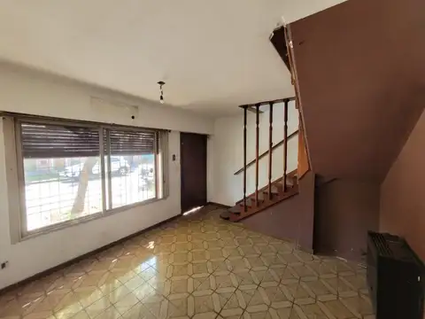 Depto Tipo Casa en Venta 36 años