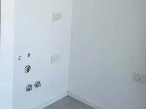 Local en Alquiler en Joaquín Gorina, $ 900.000