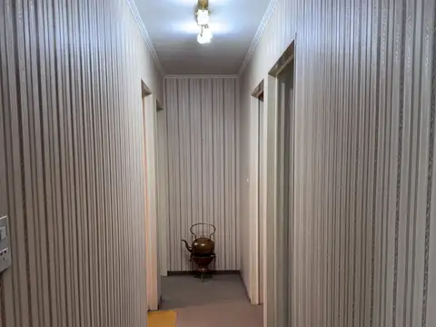 VENTA DEPARTAMENTO AMOBLADO 3 DORMITORIOS  CENTRO