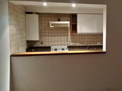 Departamento en Alquiler con 1 cocheras