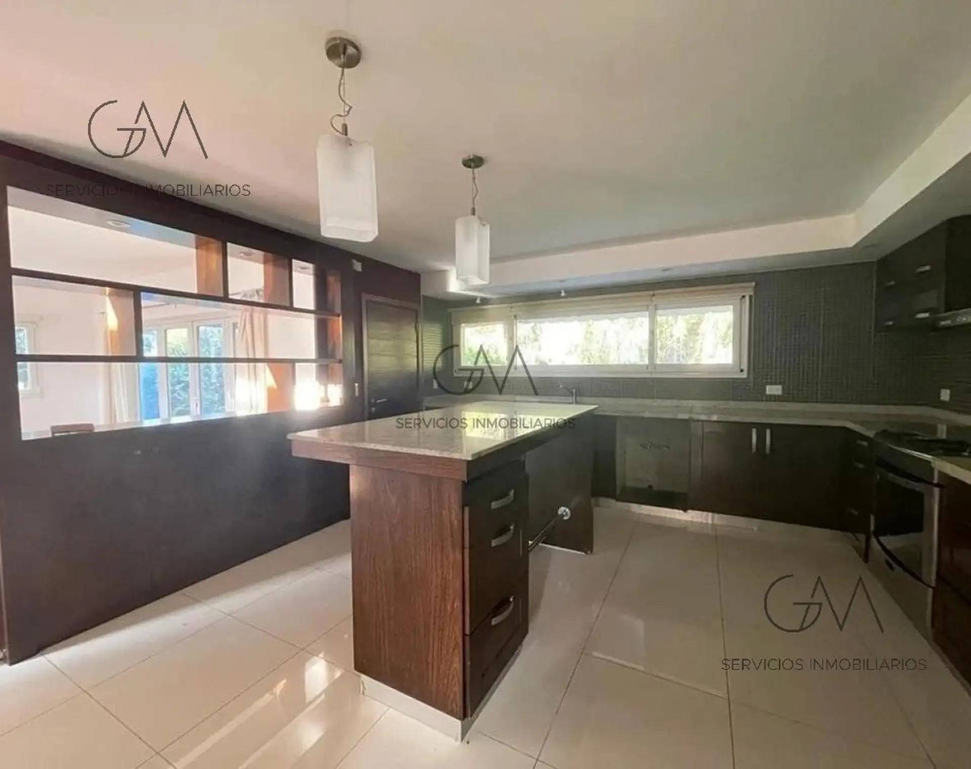 Importante Casa en Venta Rumenco