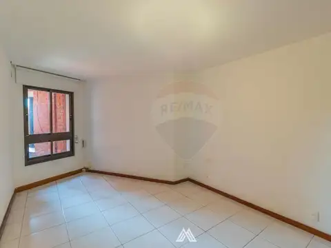 Departamento 4 ambientes con 5 baños