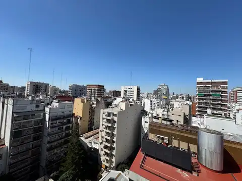 ALQ 4 AMB EN TORRE, FRENTE AL PQUE LAS HERAS