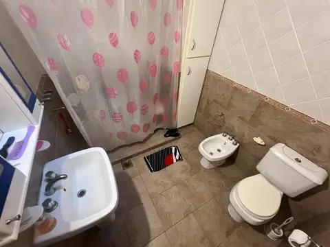 Casa en Alquiler en Villa Elisa, $ 950.000