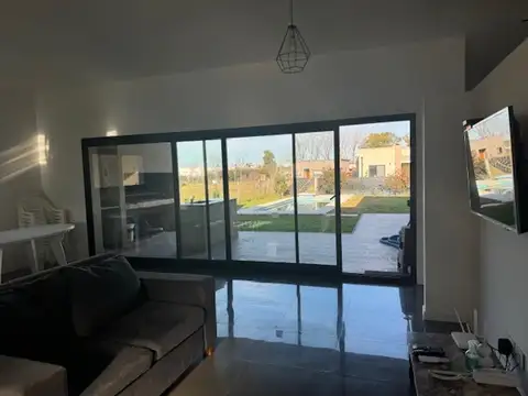 CASA EN VENTA SAN RAMON