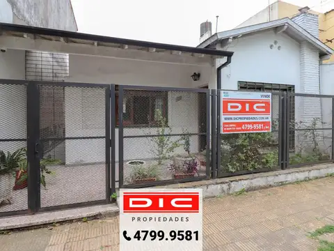 Chalet 4 ambientes Venta - Olivos