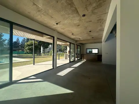 CASA A ESTRENAR C/PILETA PRINCIPADO SAN VICENTE