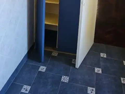 Departamento 5 ambientes con 1 baño