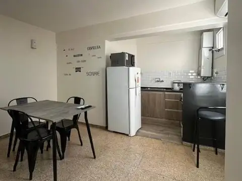 Departamento frente a Parque Cívico