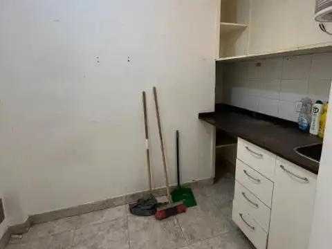 Paraguay 4400, Piso 0