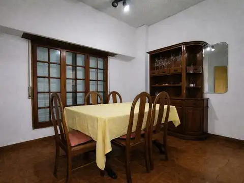 CASA EN VENTA EN FLORENCIO VARELA 